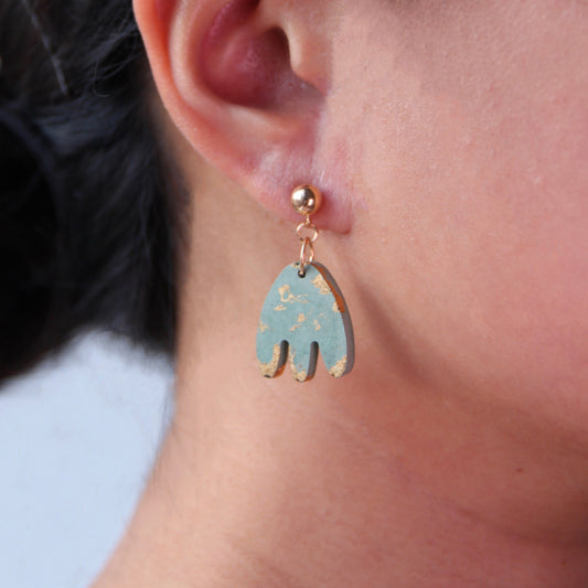 Leaf Concrete Earrings - Green