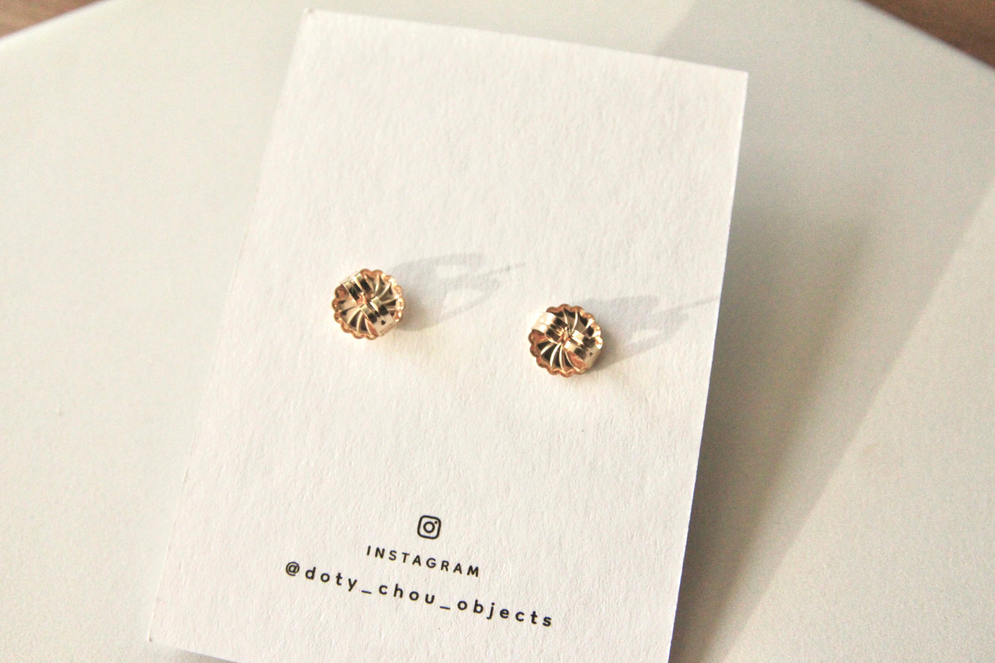 Globe Concrete Earrings - Black