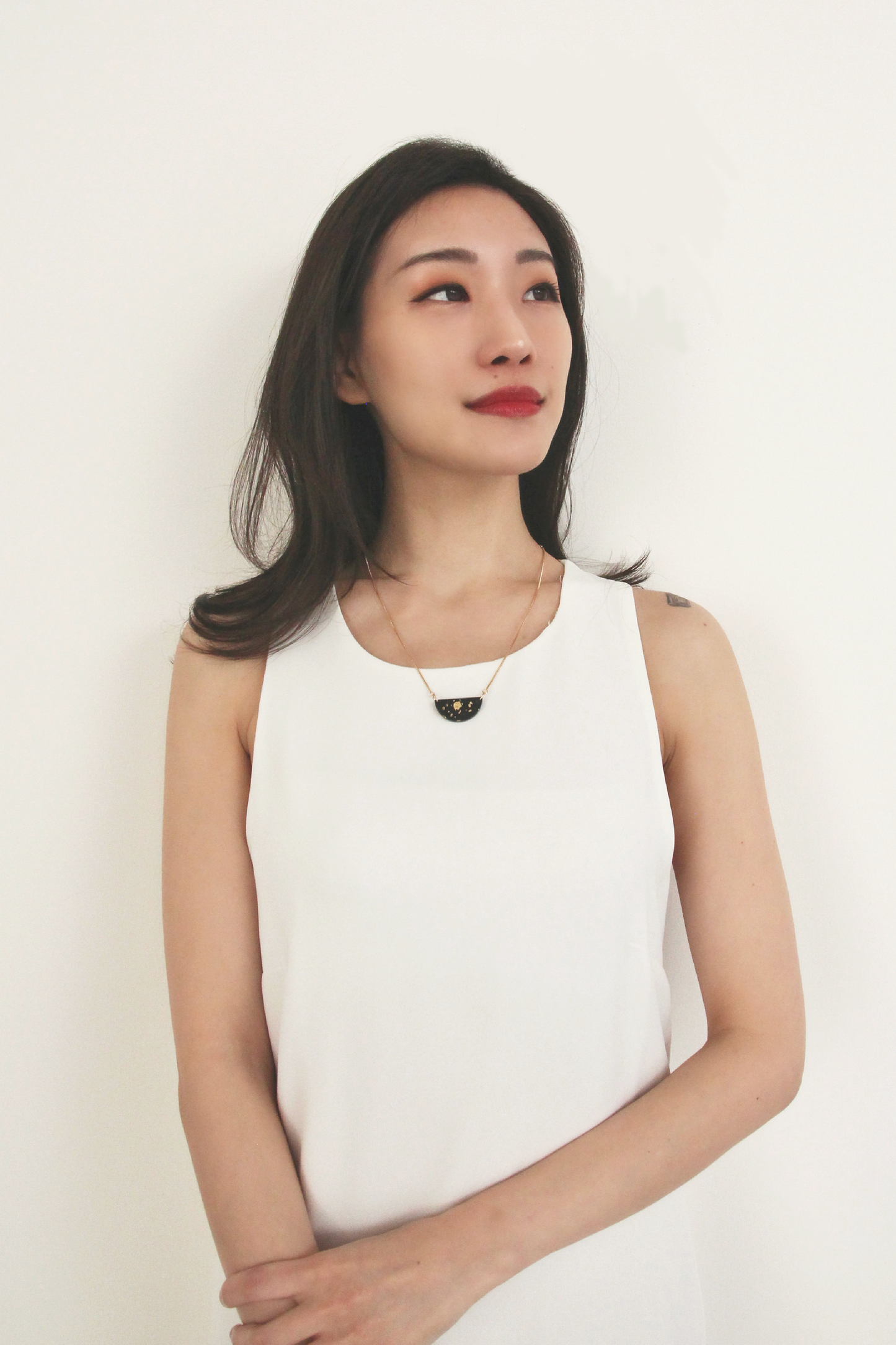 Semi Circle Concrete Necklace - Black