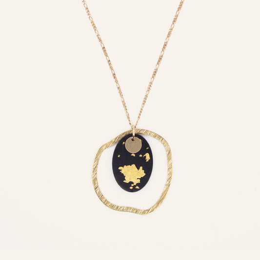 Dreamy Cloud Concrete Necklace - Black